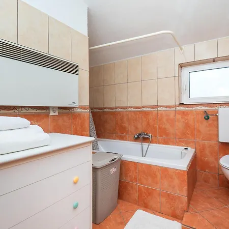 Apartment Anna Vodice