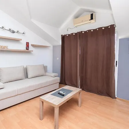 Apartment Anna *